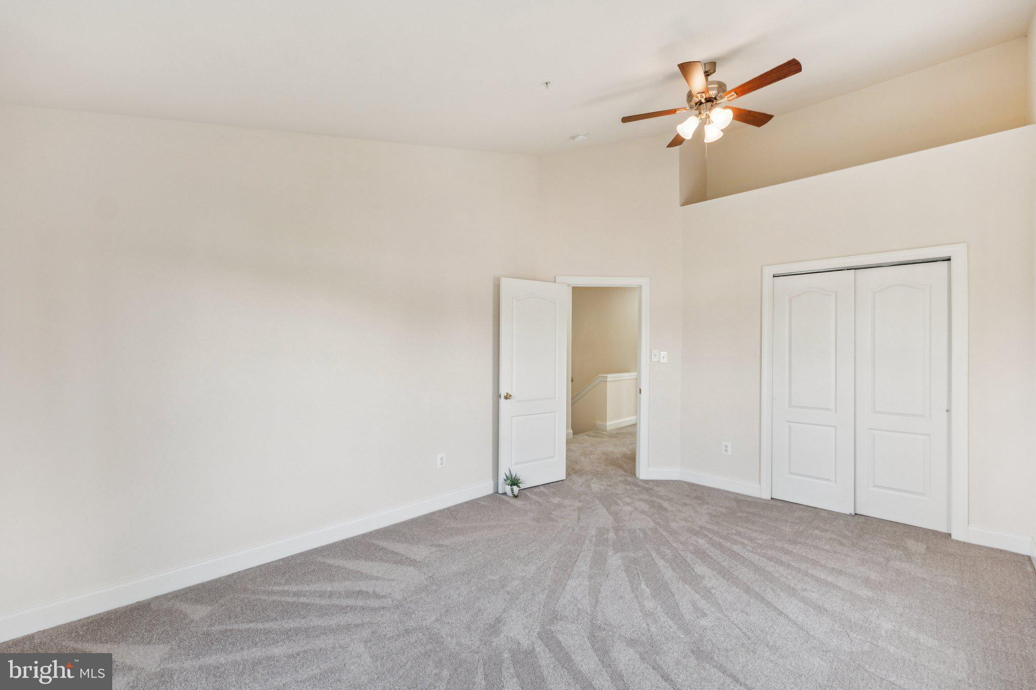 568 Orchard Ridge Drive, Unit 200 Gaithersburg, MD 20878 - Photo 33 of 38