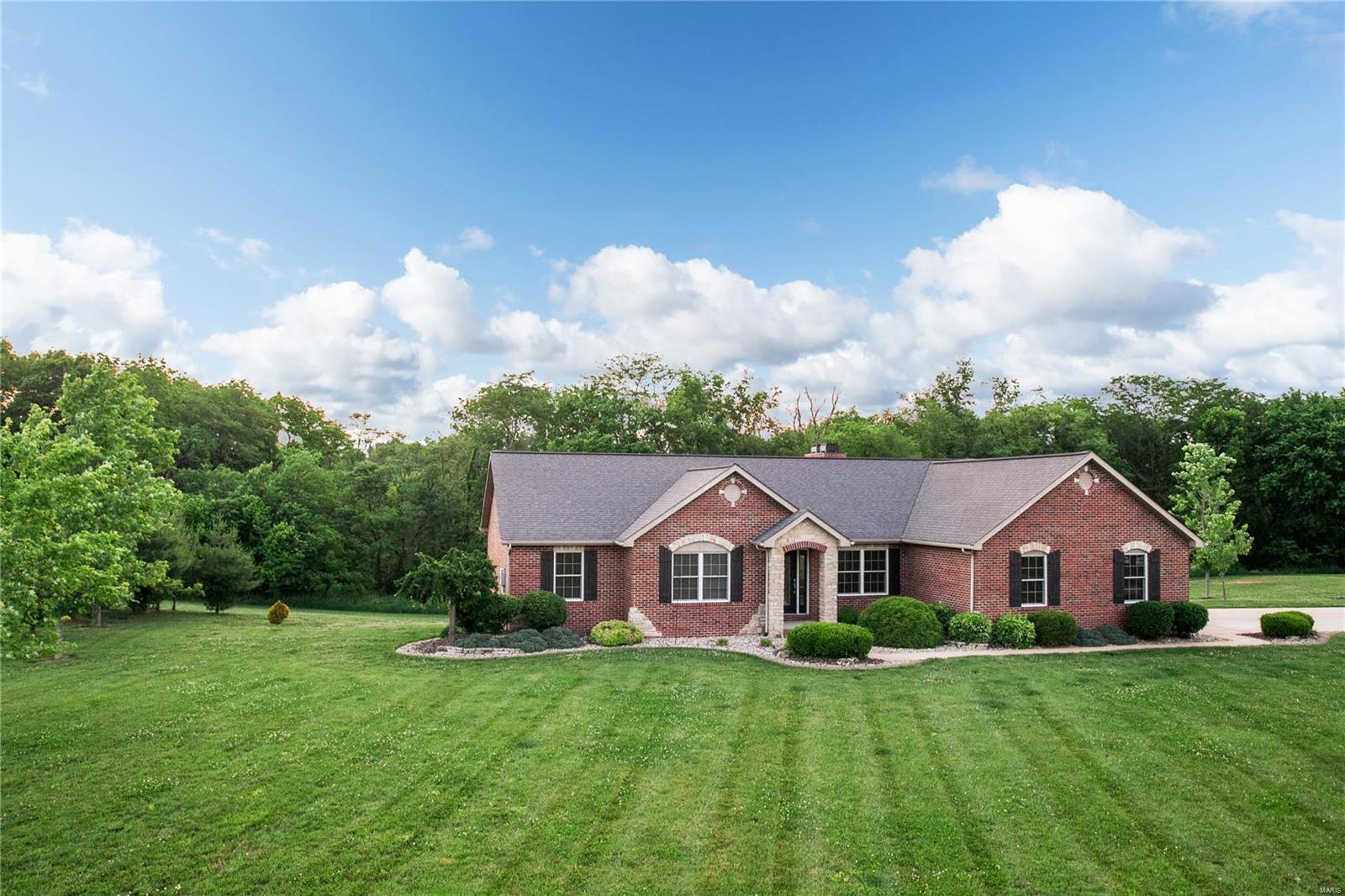 2587 Rocky Ford Road Trenton, IL 62293 - Photo 3 of 43 Gallery Image 3