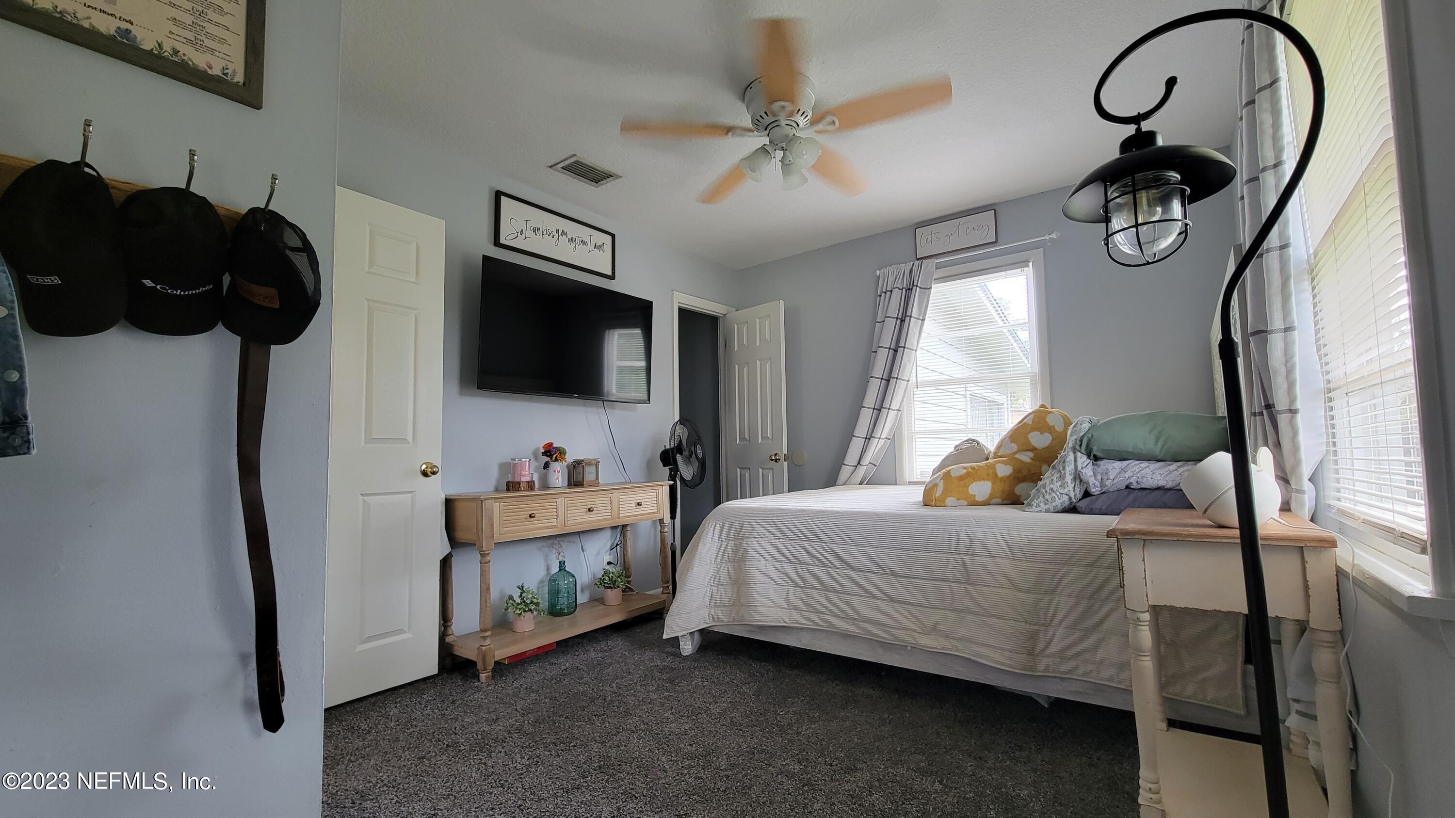 2940 Holly Road Orange Park, FL 32065 - Photo 14 of 21 20230220_144720