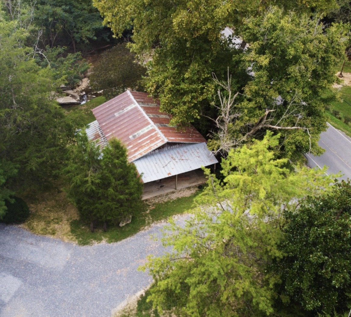 7196 Pinewood Road Nunnelly, TN 37137 - Photo 42 of 49 an aerial view of a house