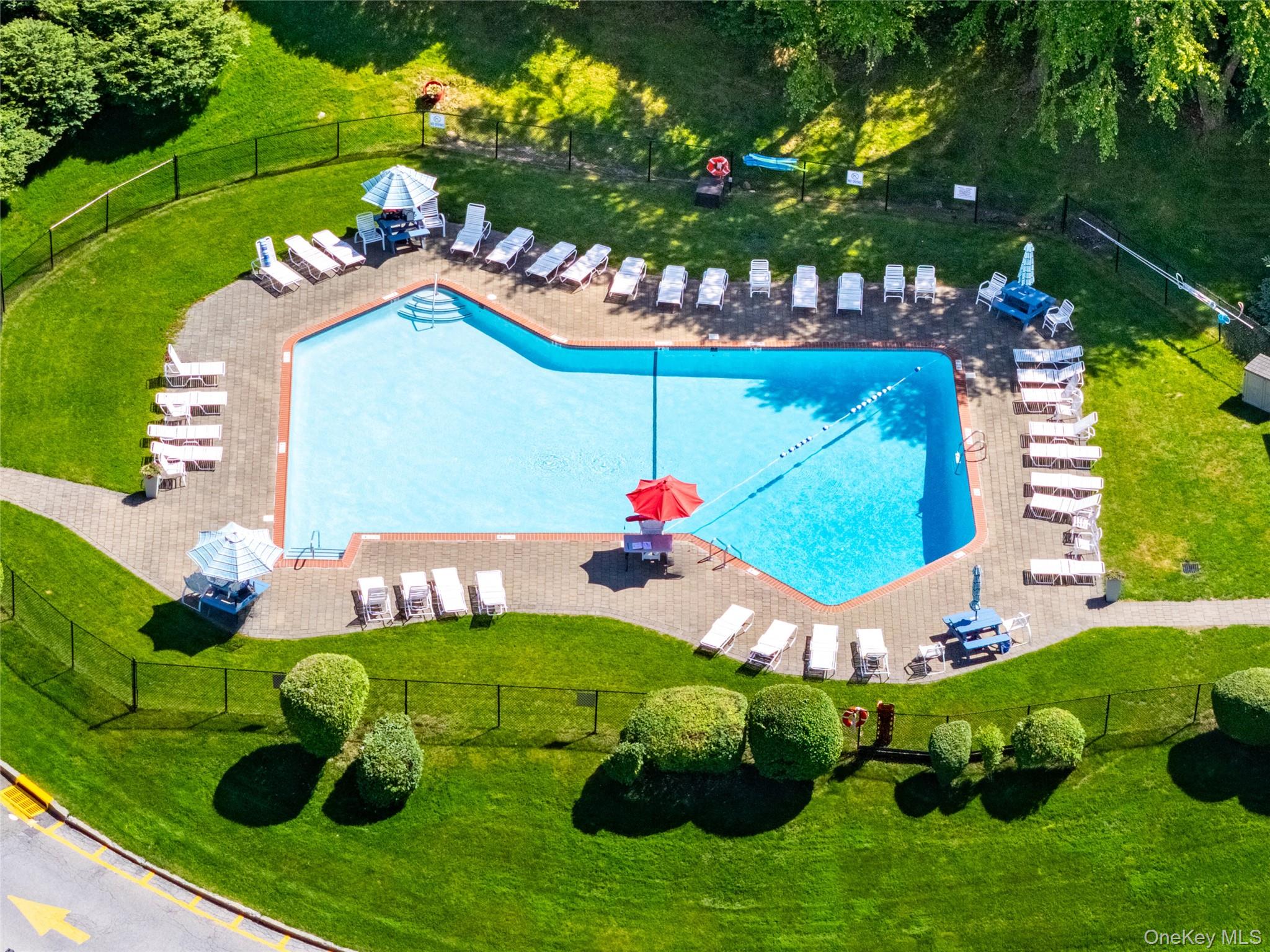 1840 Crompond Road, Unit 7A8 Peekskill, NY 10566 - Photo 21 of 25