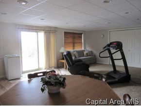 8286 Oak Crest Road Dawson, IL 62520 - Photo 12 of 12 Gallery Image 12