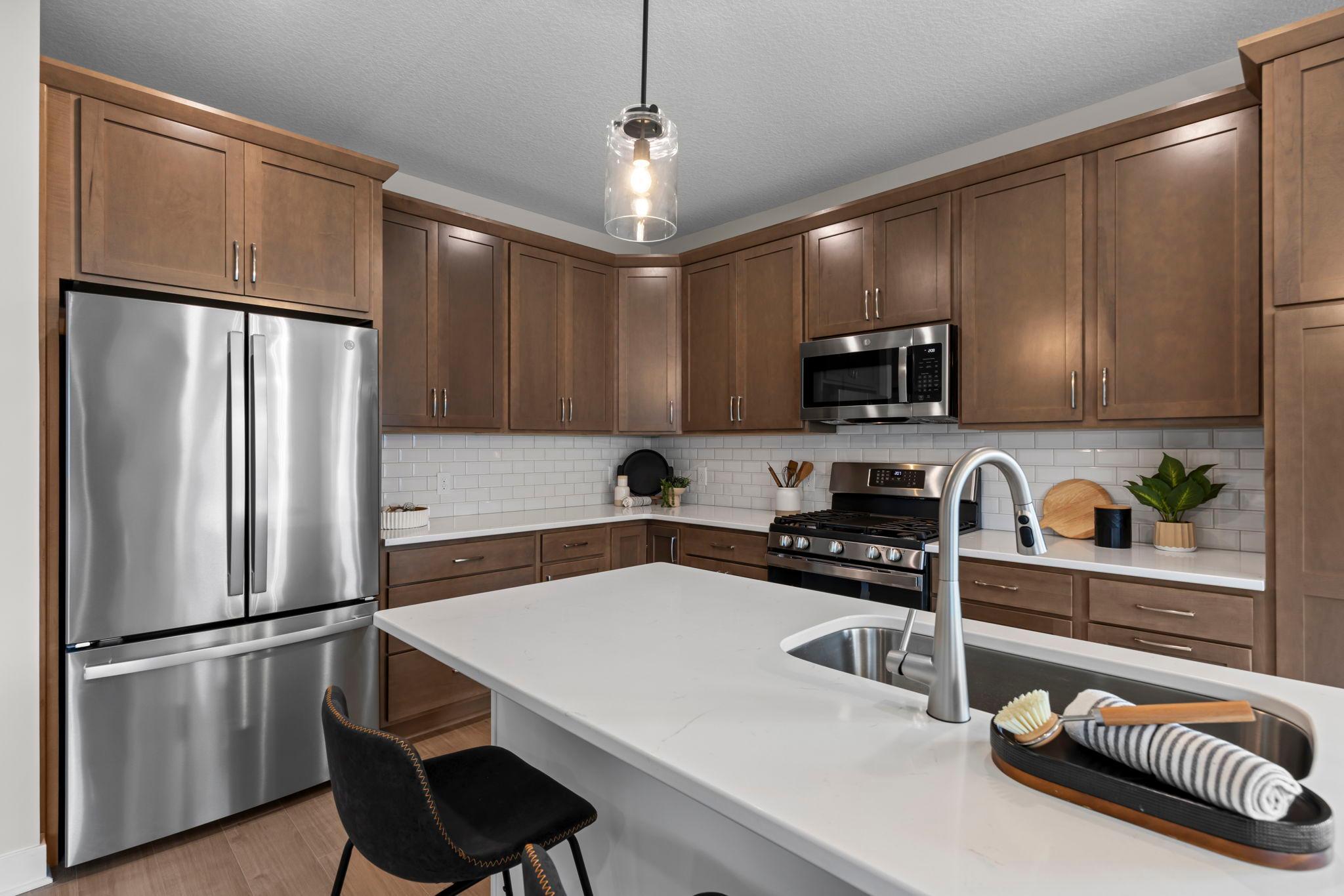 13341 Cadogan Way Rosemount, MN 55068 - Photo 37 of 106