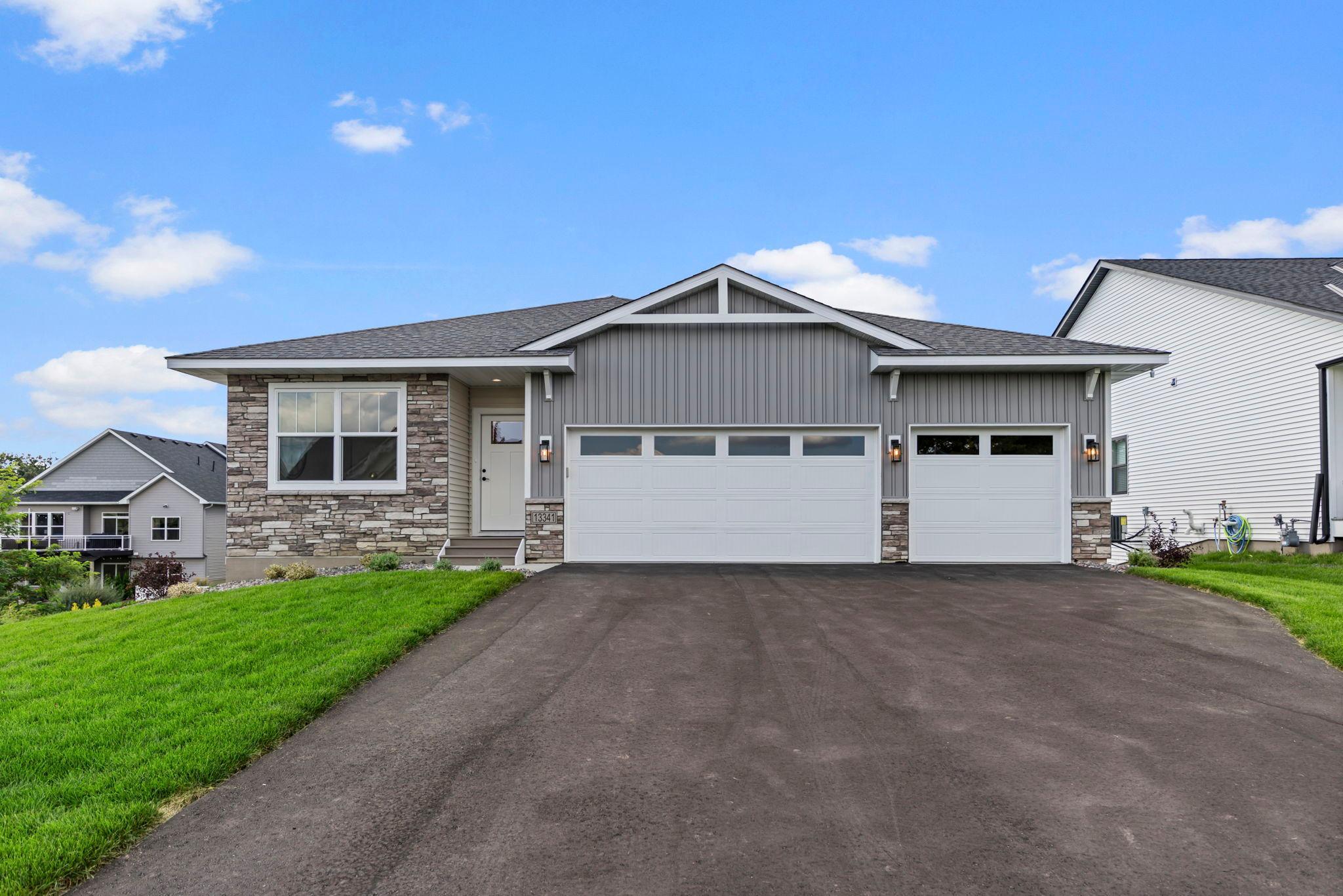 13341 Cadogan Way Rosemount, MN 55068 - Photo 6 of 106