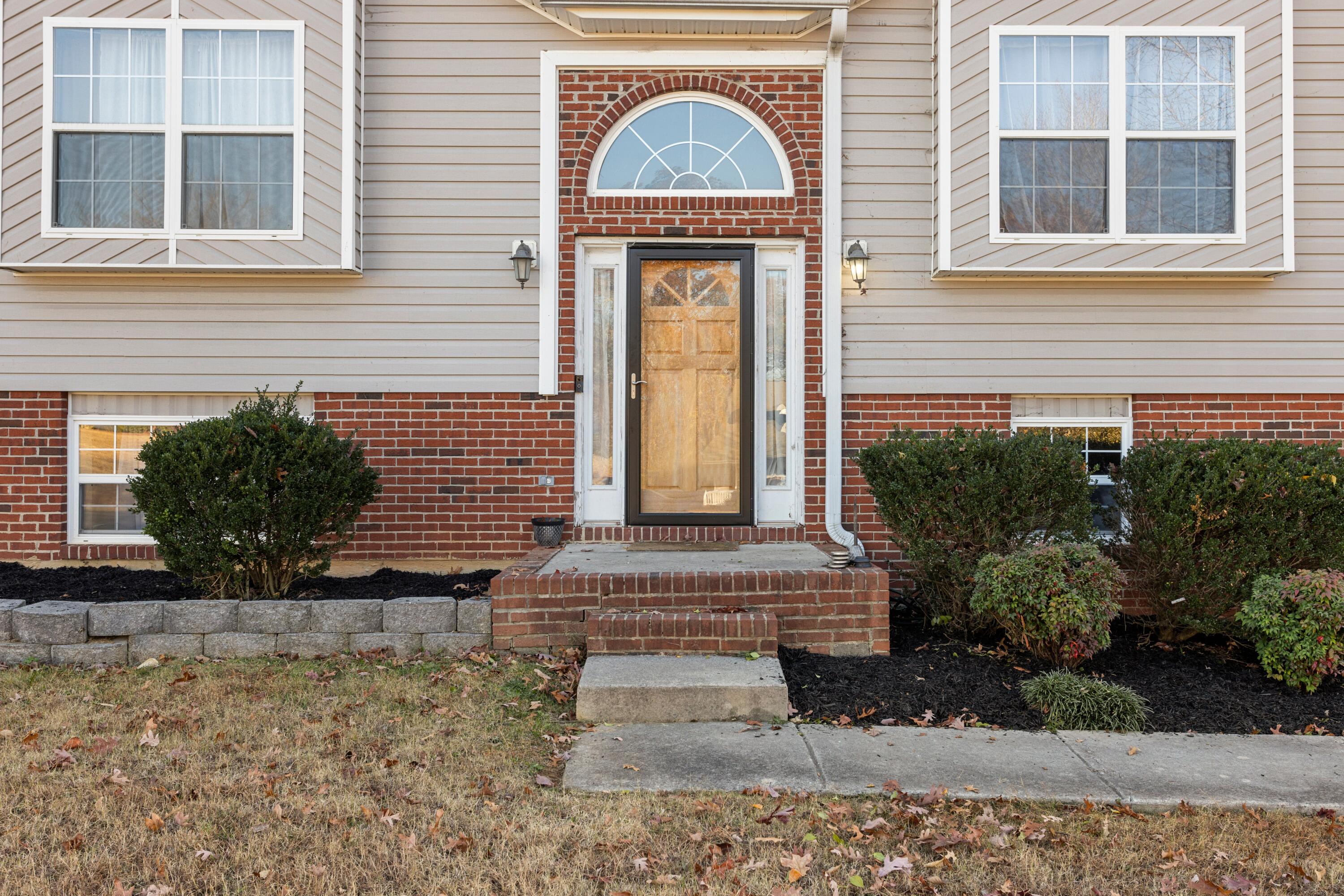 6206 Rim Ridge Court Harrison, TN 37341 - Photo 3 of 19 2M6A9896
