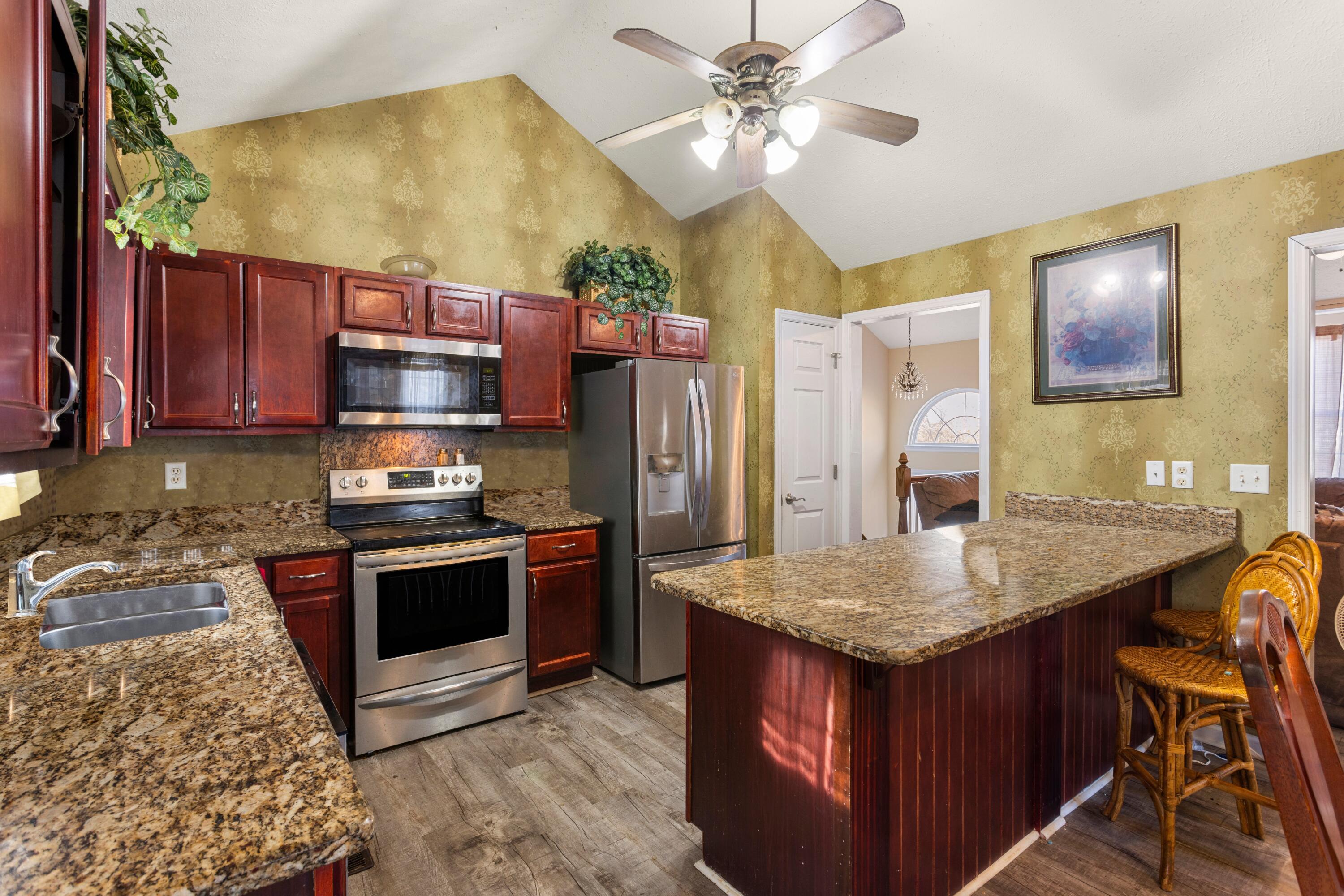 6206 Rim Ridge Court Harrison, TN 37341 - Photo 8 of 19 2M6A9926