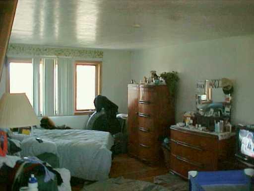 284 Hoffman Road Pittsburgh, PA 15212 - Photo 6 of 8 Gallery Image 6