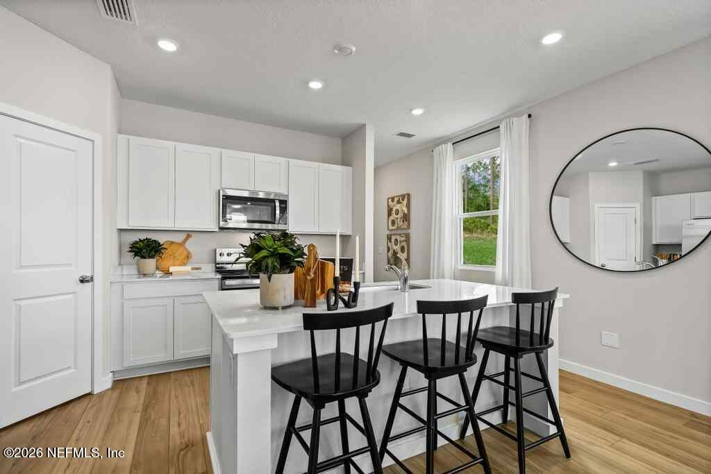 10721 Waterfield Road Jacksonville, FL 32210 - Photo 11 of 23 Crescent pecan - kitchen2