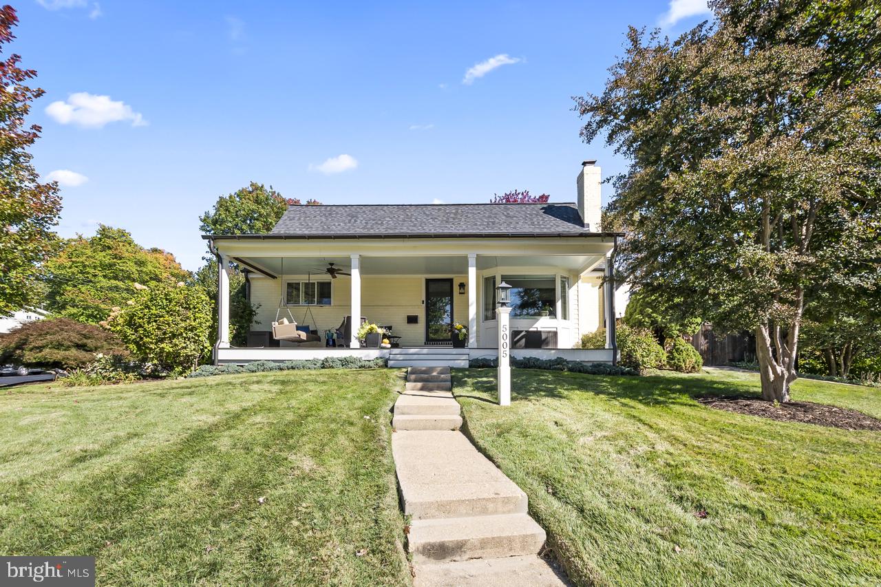 OCTOBER 5th 2025 - PROFESSIONALLY LANDSCAPED HOME