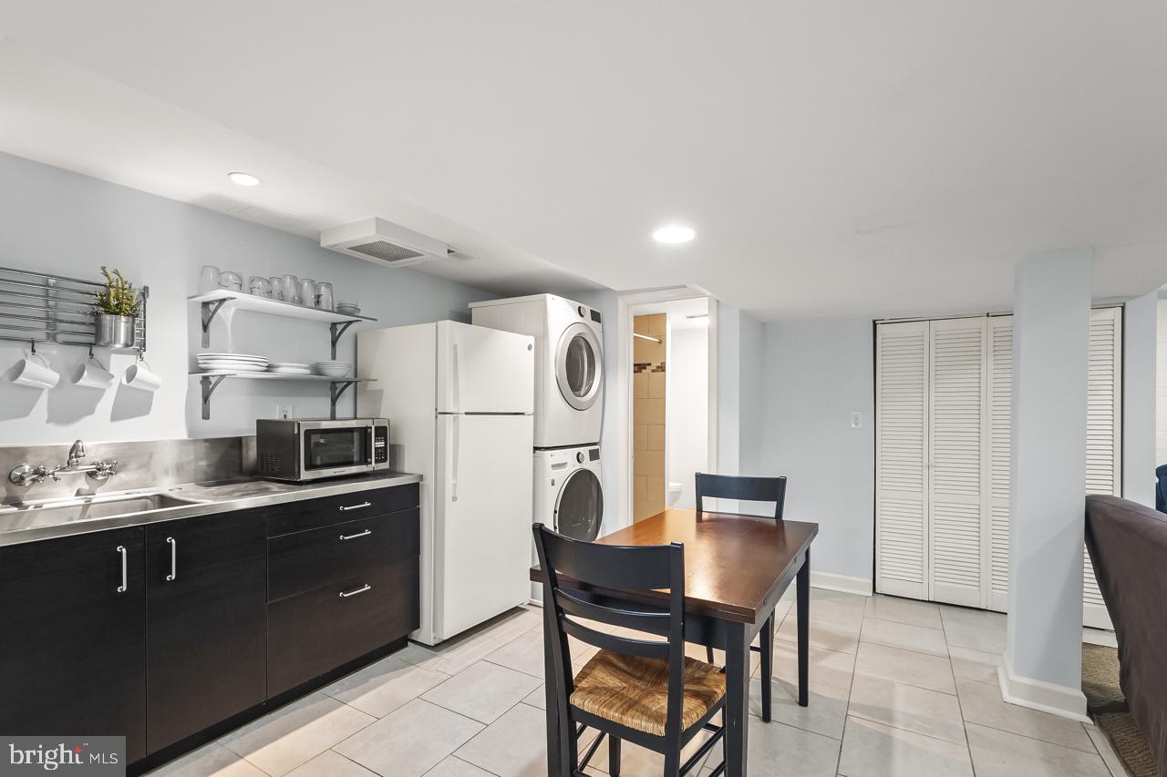 5005 Rhoades Place Alexandria, VA 22304 - Photo 33 of 55 IN- LAW SUITE, AUPAIR or WALK OUT BASEMENT RENTAL