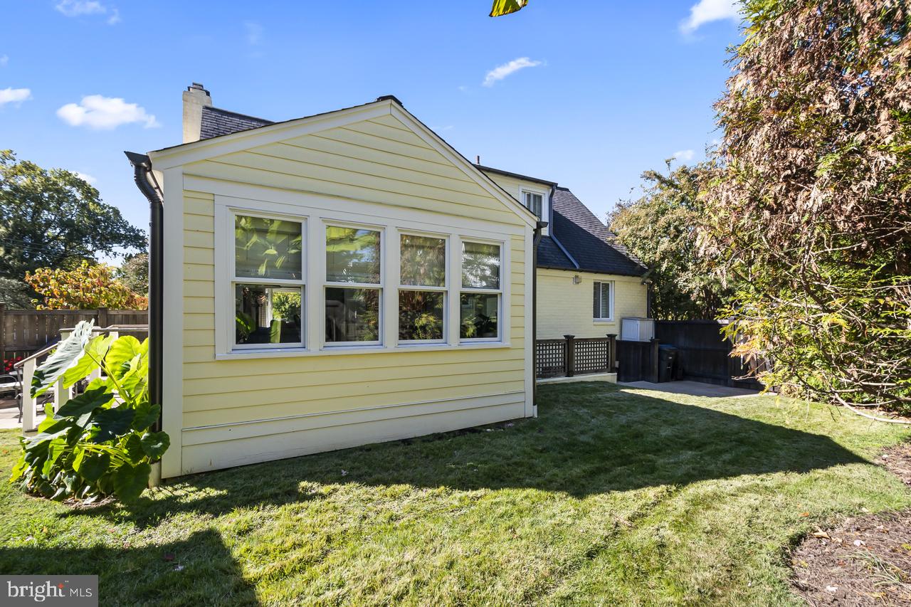 5005 Rhoades Place Alexandria, VA 22304 - Photo 48 of 55 REAR VIEW - ALL GUTTER LINES BURIED $$