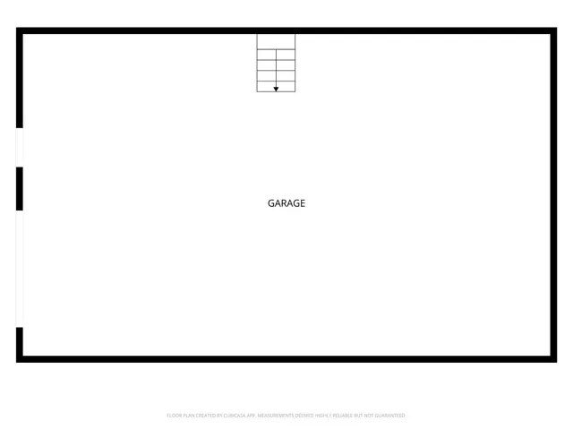 a picture of a small white wall