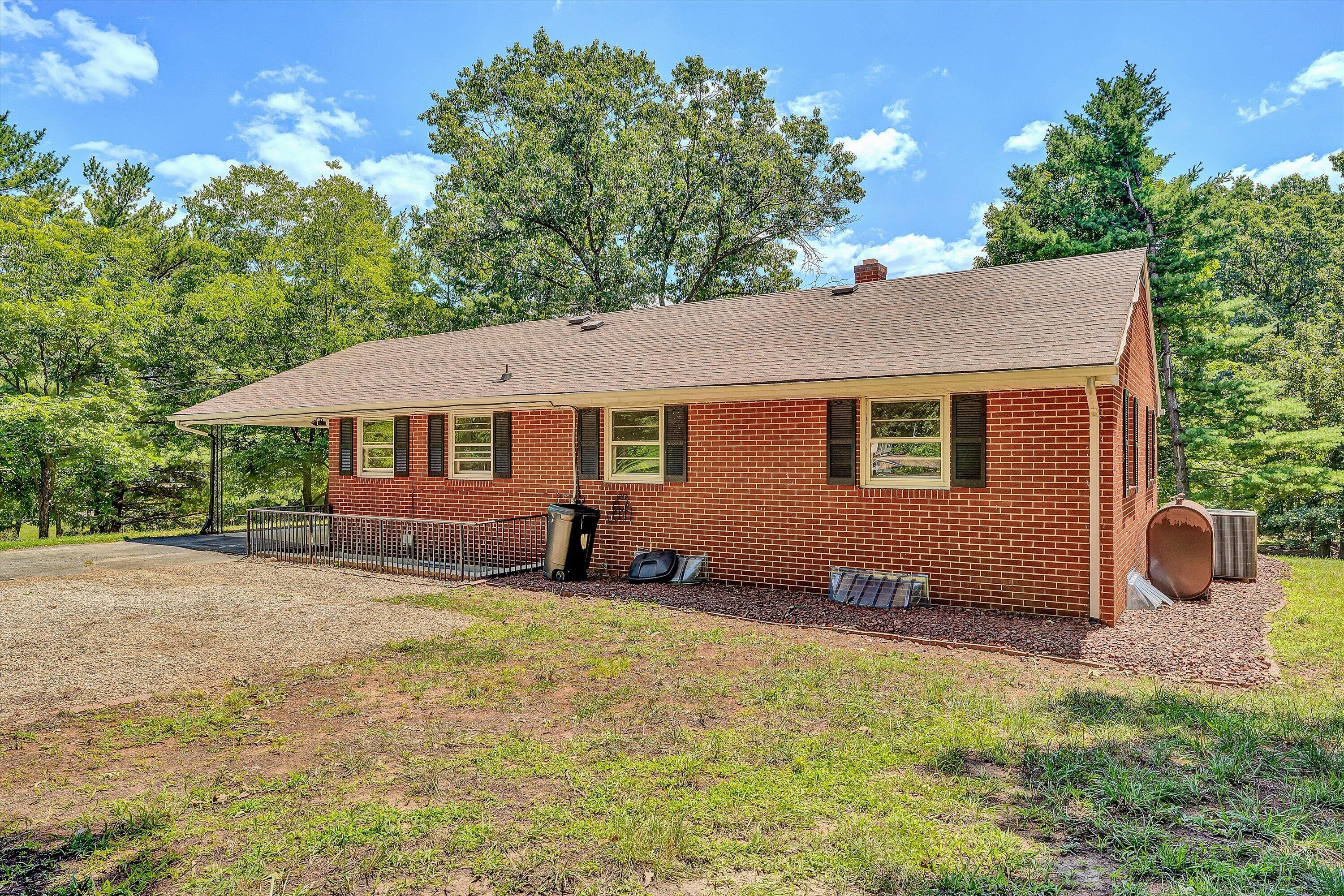 1131 2nd Street Blue Ridge, VA 24064 - Photo 21 of 26 21-DSC03855