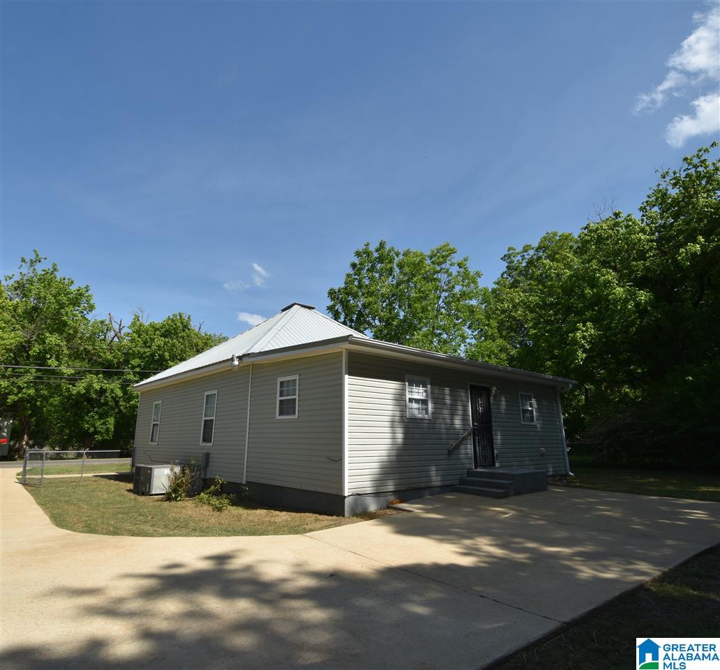1660 Pleasant Grove Road Dolomite, AL 35061 - Photo 2 of 6