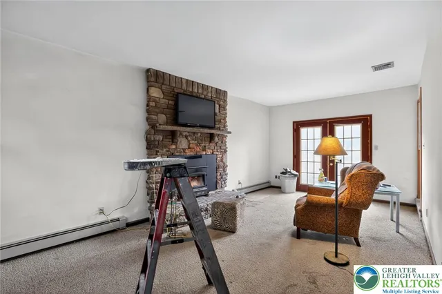 $469,900 | 6594 Memorial Road, Germansville, PA 18053