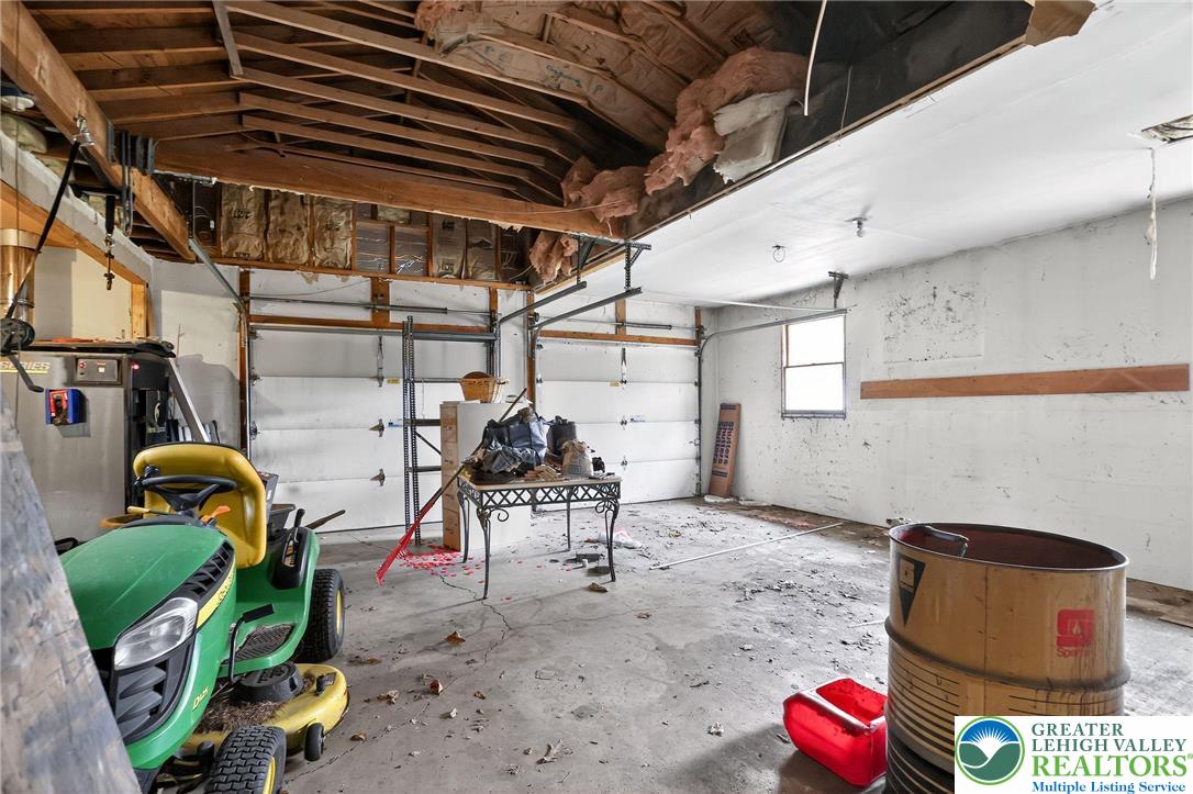 6594 Memorial Road Germansville, PA 18053 - Photo 5 of 51