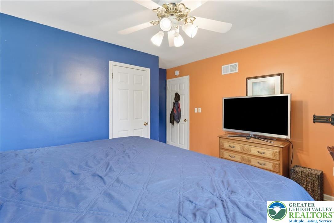 3547 Hecktown Road Bethlehem, PA 18020 - Photo 32 of 69