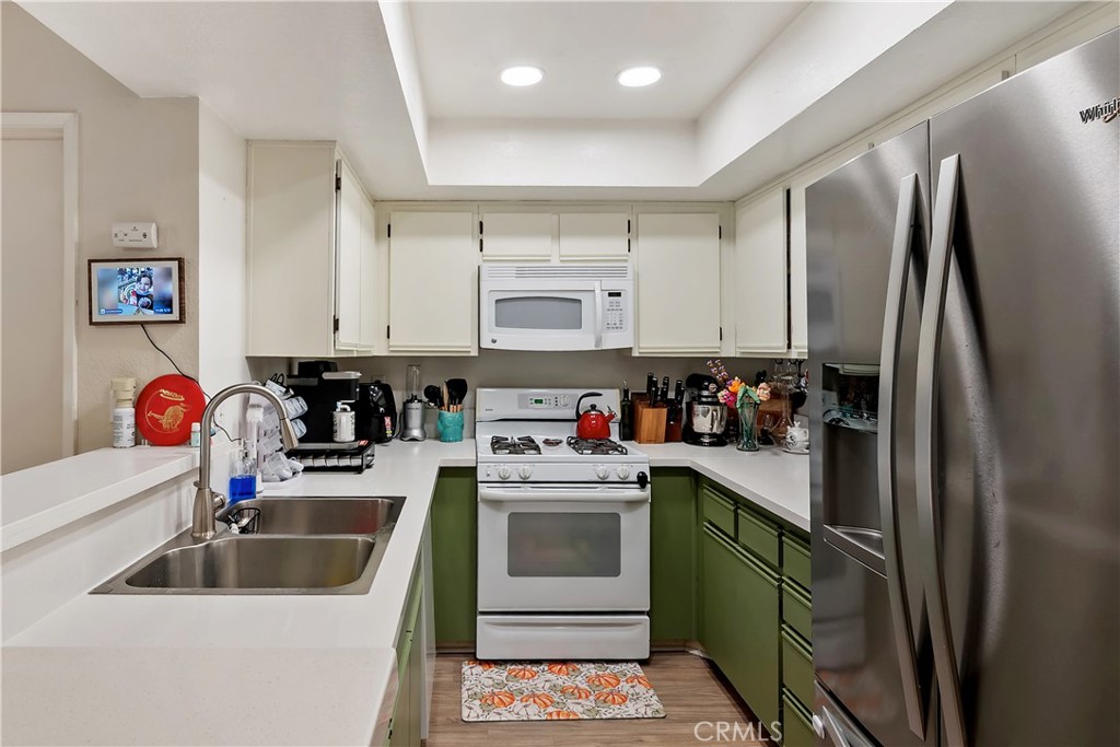1195 Fitzgerald Road, Unit G Simi Valley, CA 93065 - Photo 10 of 26