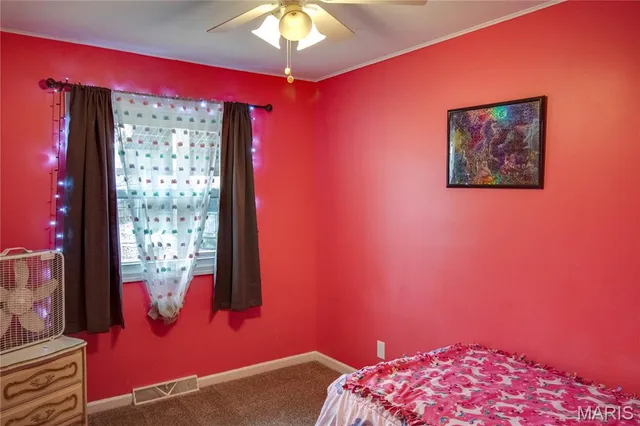 $172,000 | 5230 Wickway Drive, Alton, IL 62002