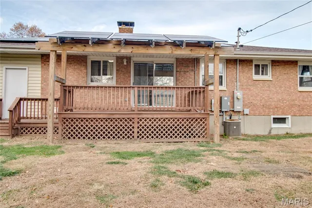 $172,000 | 5230 Wickway Drive, Alton, IL 62002