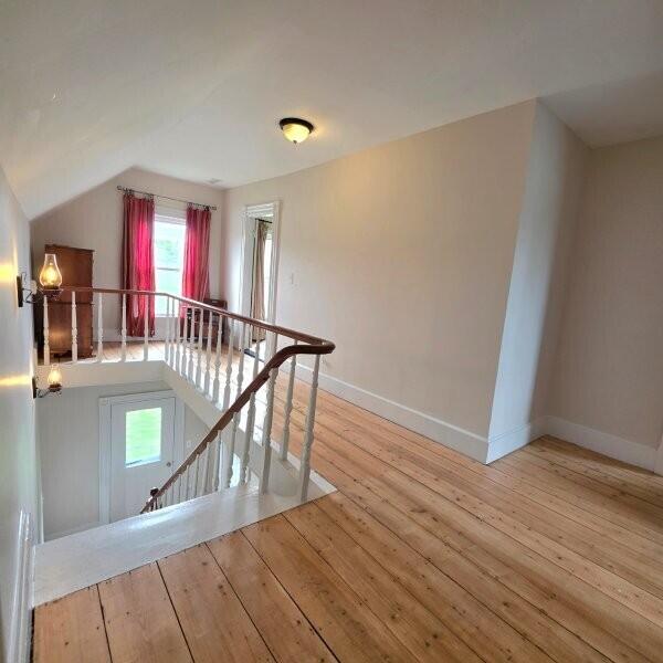 866 Main Street Lincoln, ME 04457 - Photo 24 of 69 2nd FLoor Hallway
