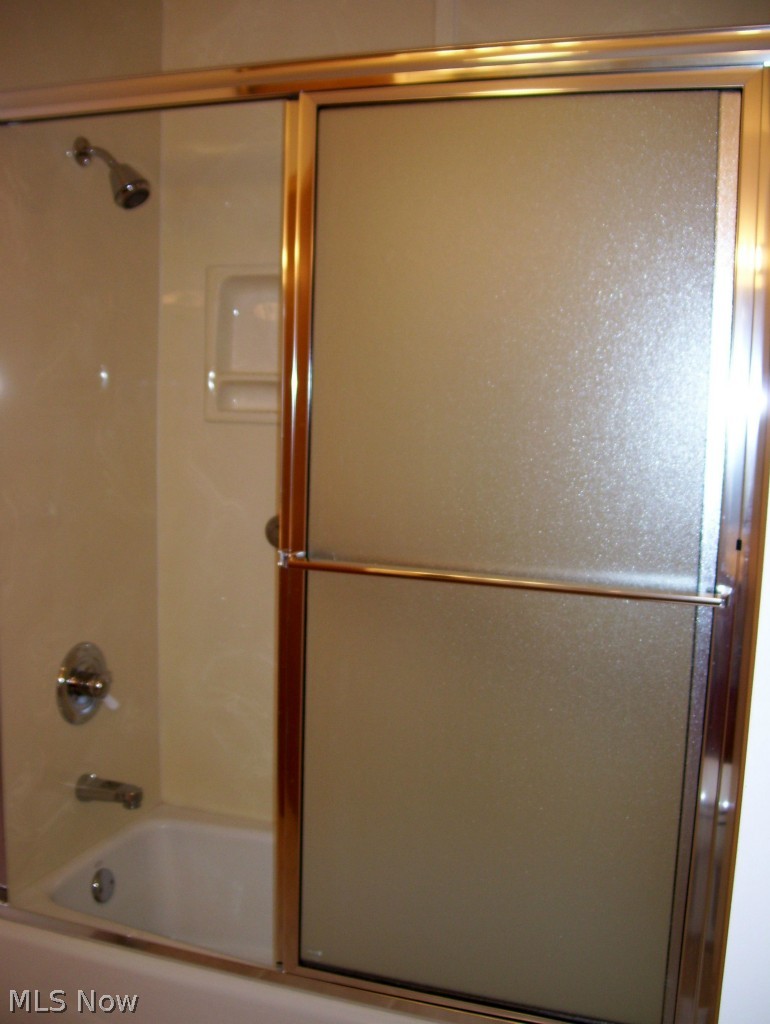 303 Somerset Road Akron, OH 44313 - Photo 13 of 17 Gallery Image 13