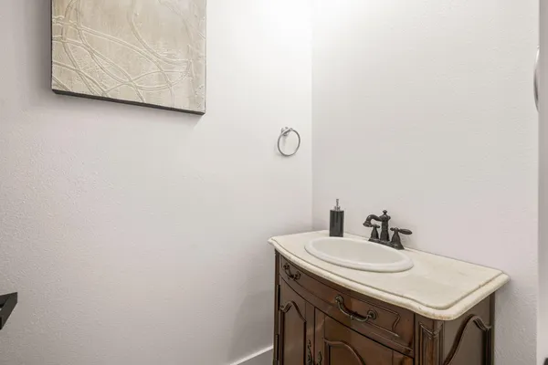 $4,800 | 57806 Cantata Drive, La Quinta, CA 92253