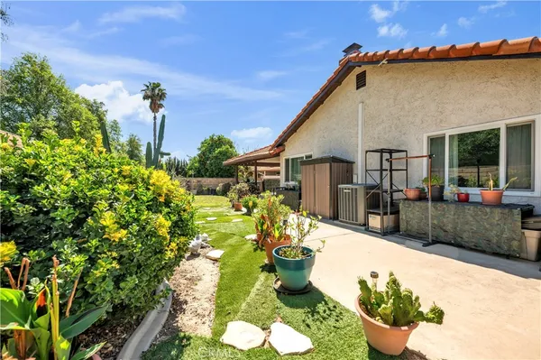 $425,000 | 1114 Bottle Tree Way, Hemet, CA 92545