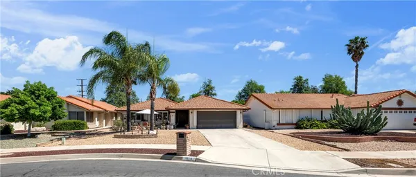 $425,000 | 1114 Bottle Tree Way, Hemet, CA 92545