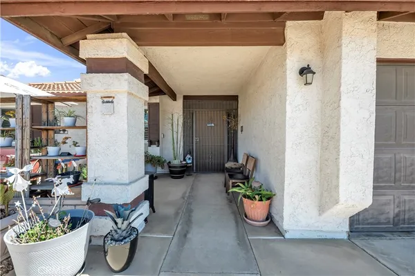 $425,000 | 1114 Bottle Tree Way, Hemet, CA 92545