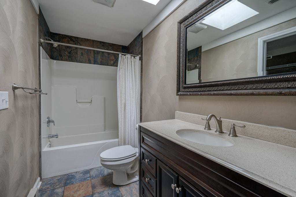 818 North Mill Road Salem, VA 24153 - Photo 17 of 34 017-329590-DSC00381_2_3_4_5_8300345