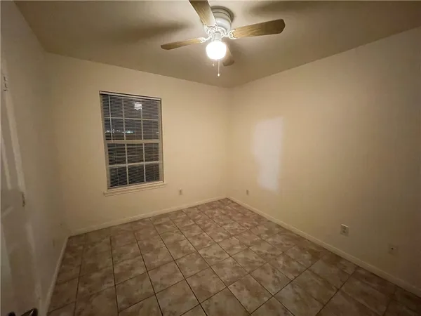 $850 | 2105 Breezeway Circle, Ingleside, TX 78362