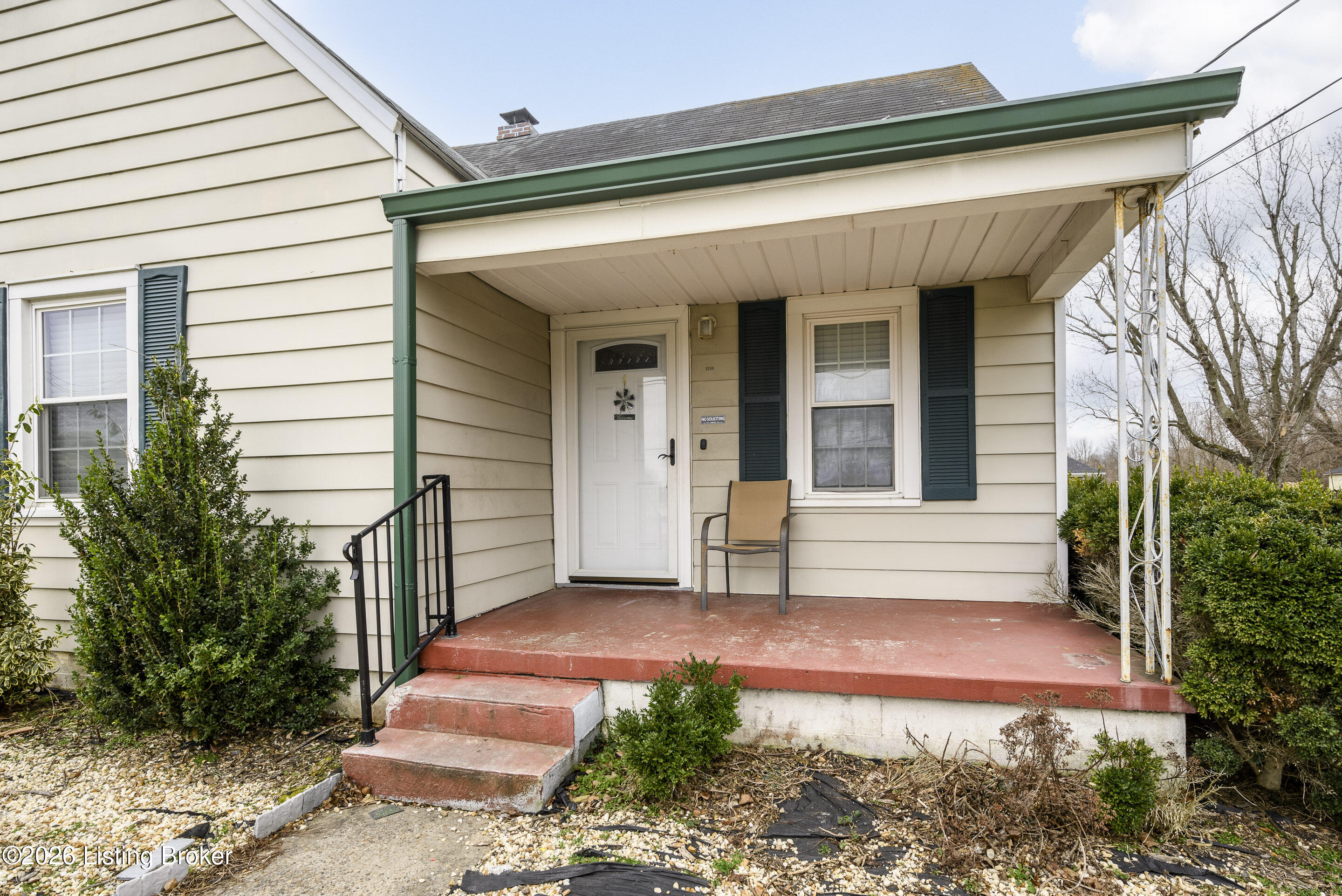5208 Valley Station Road Louisville, KY 40272 - Photo 5 of 35 DHI-105