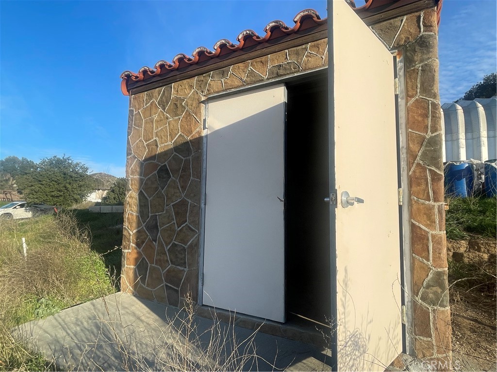 3131 La Posta Road Pine Valley, CA 91962 - Photo 11 of 24