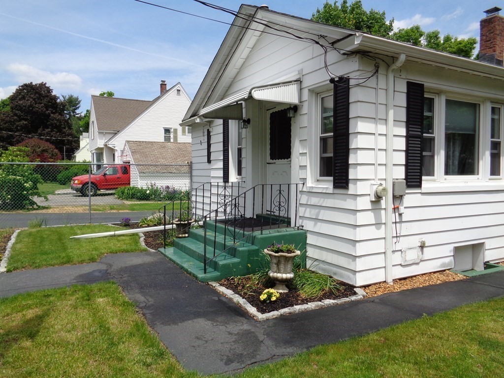 13 Wilder Road Shrewsbury, MA 01545 - Photo 1 of 27 Gallery Image 1