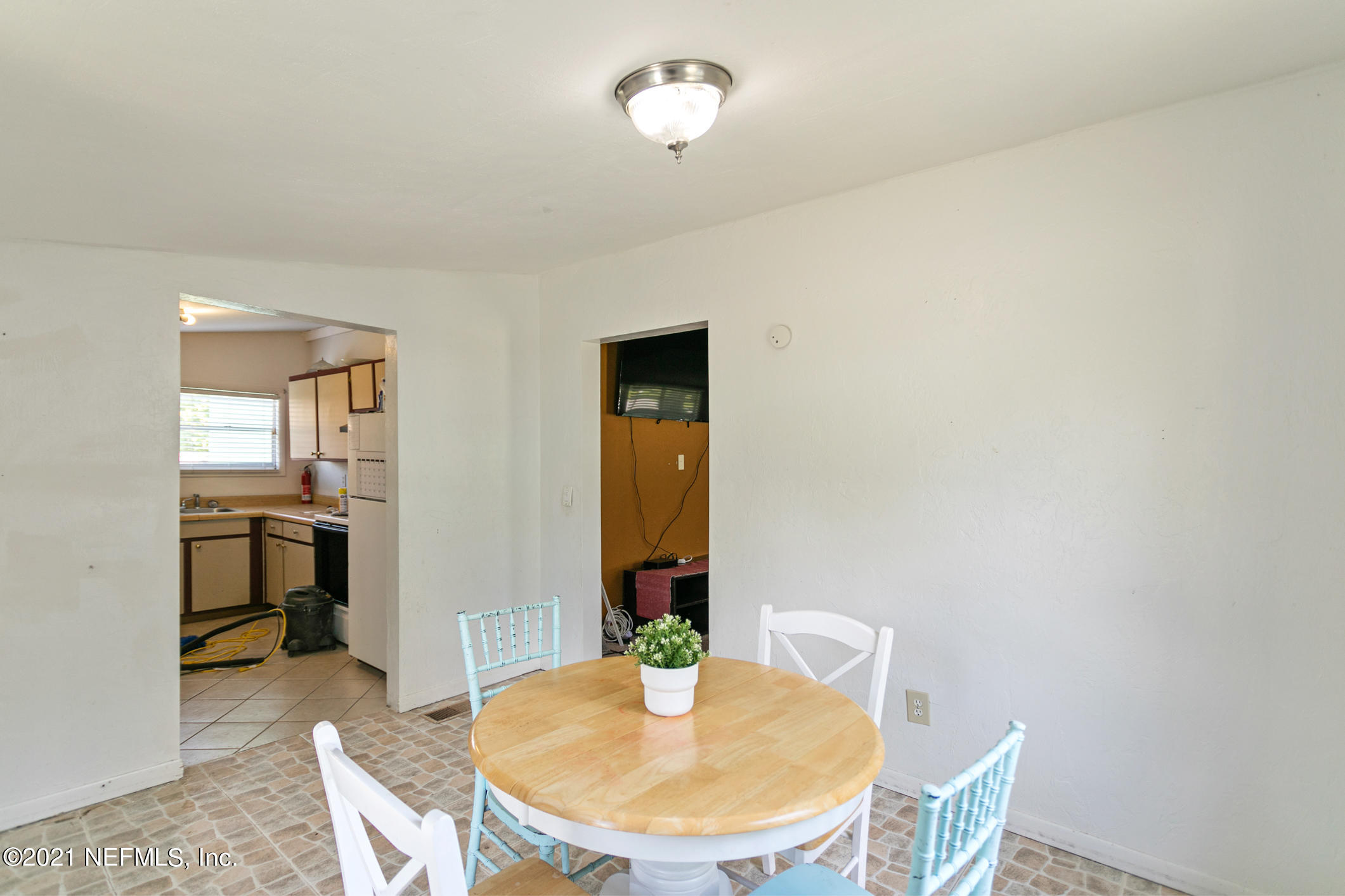 1012 South Moody Road Palatka, FL 32177 - Photo 16 of 26 Dining Room