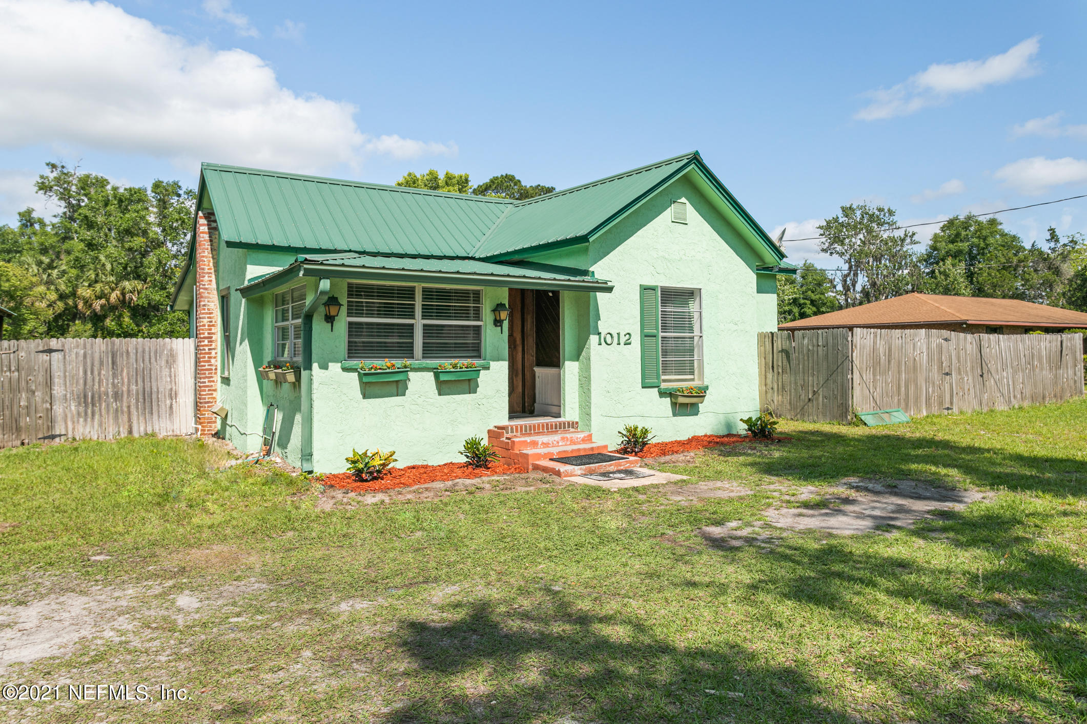 1012 South Moody Road Palatka, FL 32177 - Photo 2 of 26 Front Left