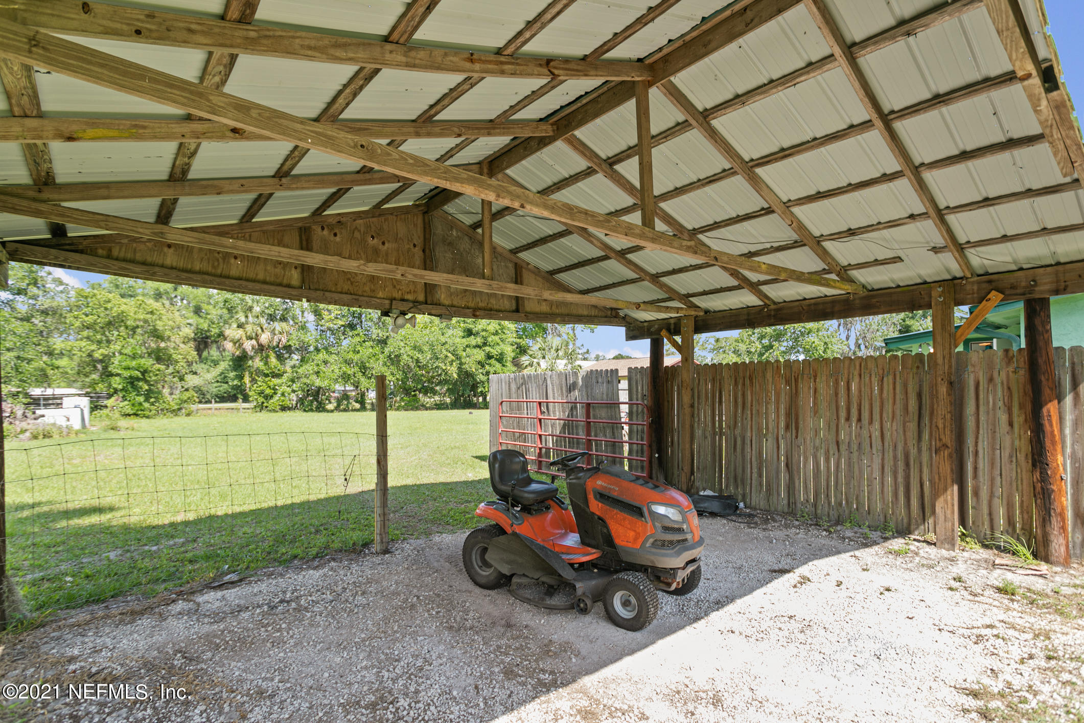 1012 South Moody Road Palatka, FL 32177 - Photo 21 of 26 Carport