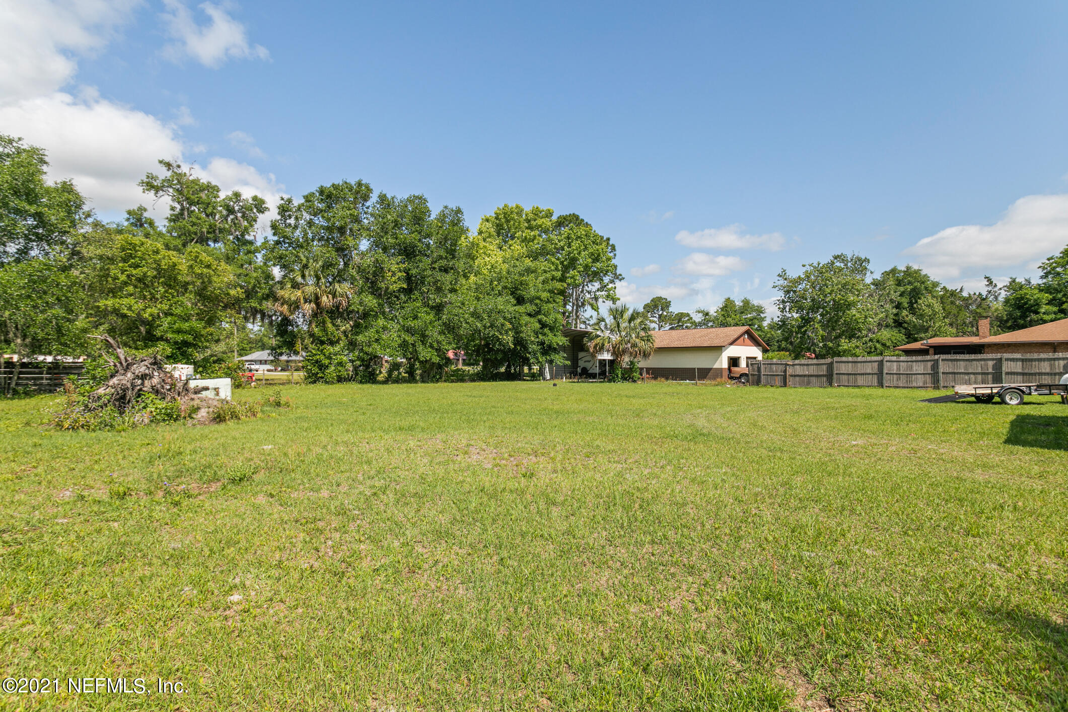 1012 South Moody Road Palatka, FL 32177 - Photo 23 of 26 Backyard