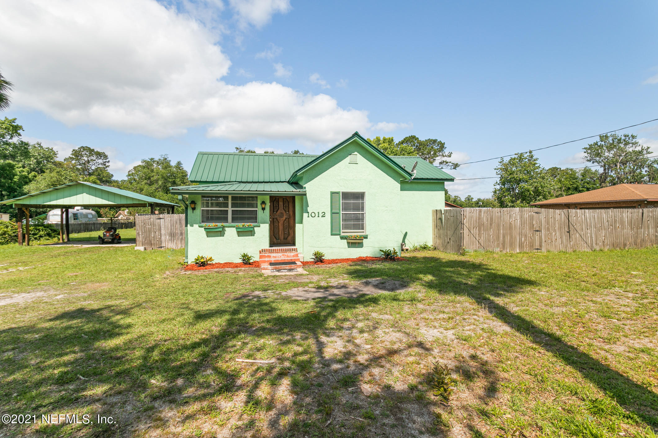1012 South Moody Road Palatka, FL 32177 - Photo 3 of 26 Front Center