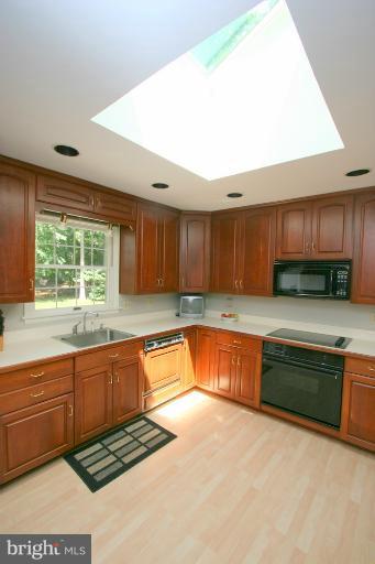 4301 Prince Road Rockville, MD 20853 - Photo 11 of 30 Kitchen