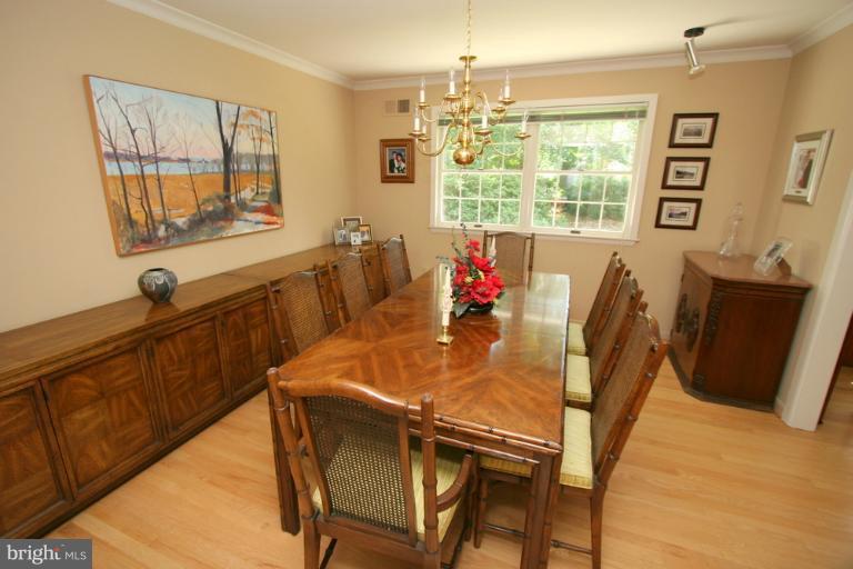 4301 Prince Road Rockville, MD 20853 - Photo 17 of 30 Interior (General)