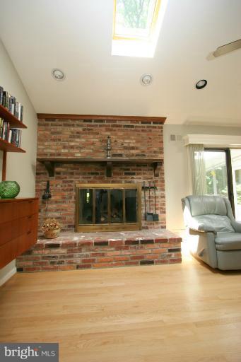 4301 Prince Road Rockville, MD 20853 - Photo 4 of 30 Interior (General)