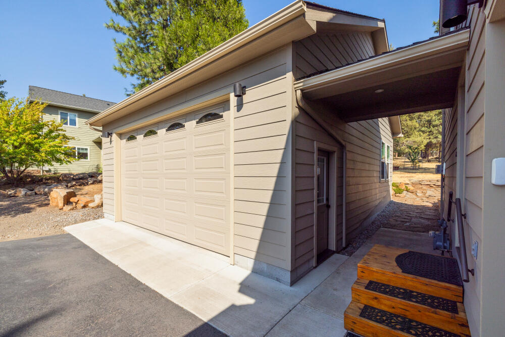 10831 Kestrel Road Klamath Falls, OR 97601 - Photo 28 of 51 Gallery Image 28
