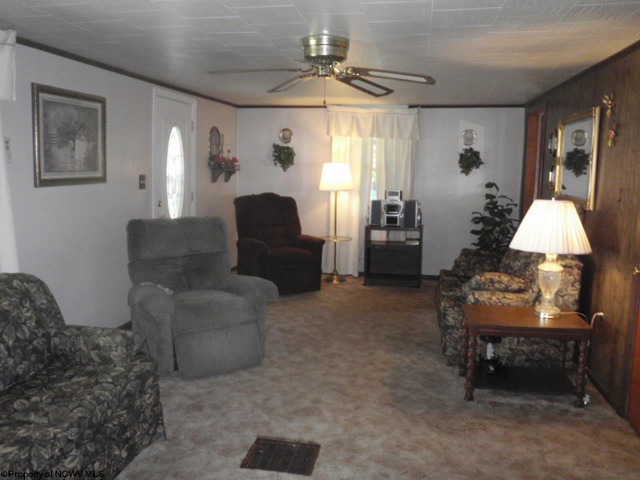 890 Guseman School Road Albright, WV 26519 - Photo 8 of 18 Gallery Image 8