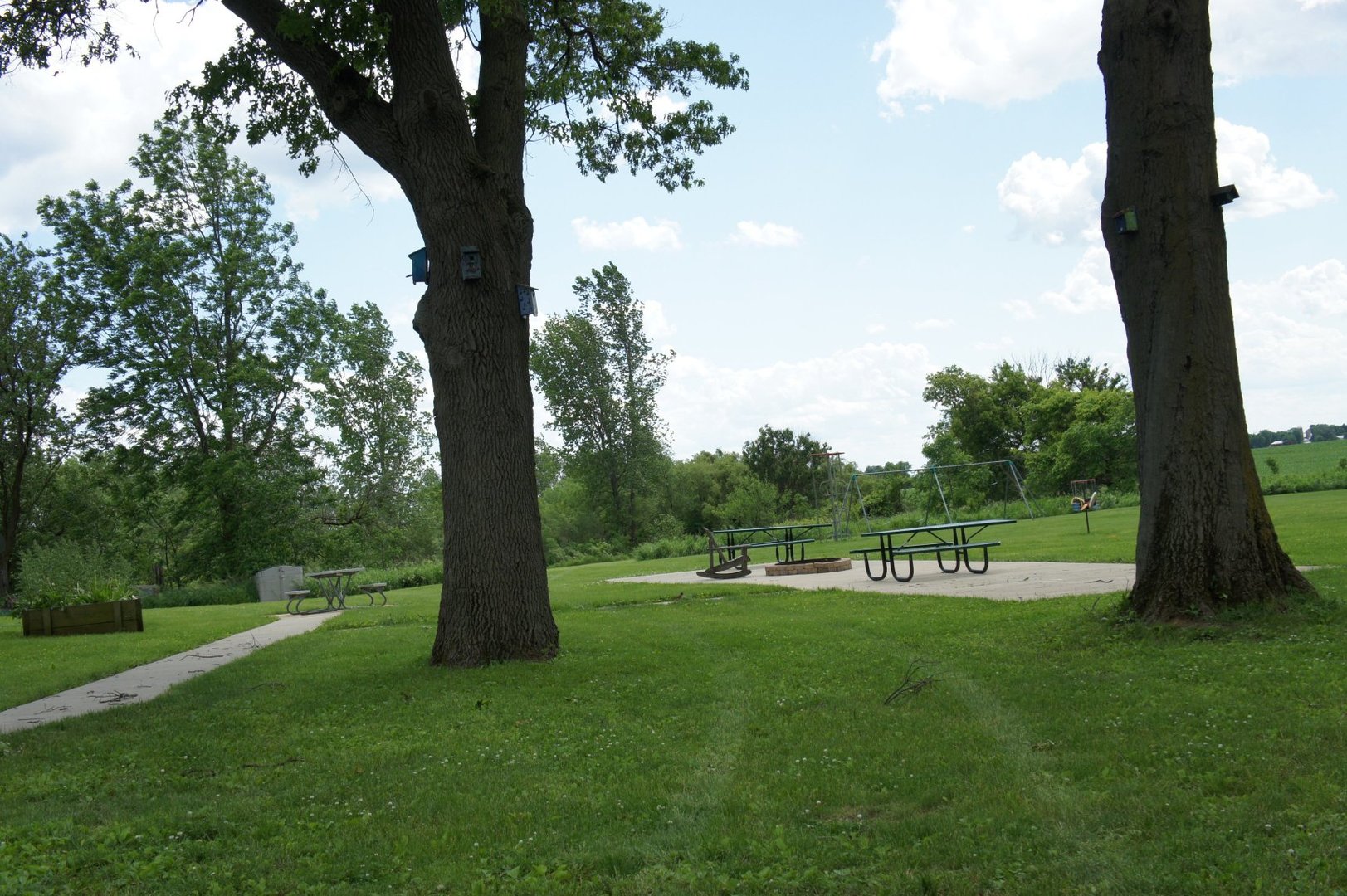 2567 Osborne Road Winnebago, IL 61088 - Photo 40 of 43 a view of a park