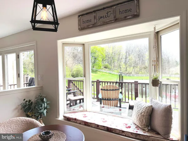 $425,000 | 48 Saddler Drive, Elverson, PA 19520