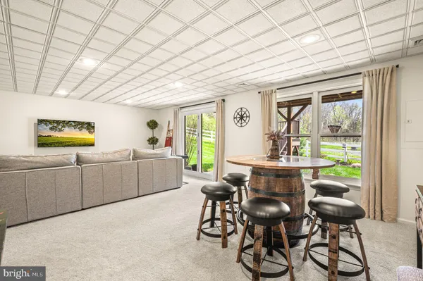 $425,000 | 48 Saddler Drive, Elverson, PA 19520