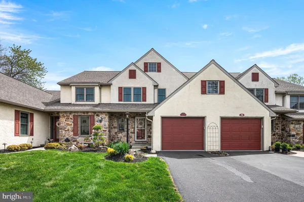 $425,000 | 48 Saddler Drive, Elverson, PA 19520