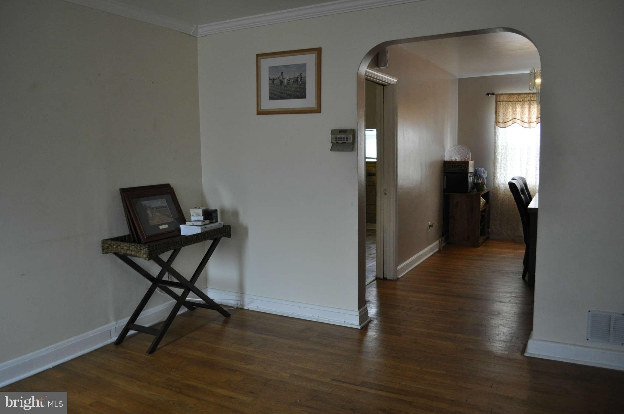 934 Masefield Road Baltimore, MD 21207 - Photo 17 of 23 Interior General